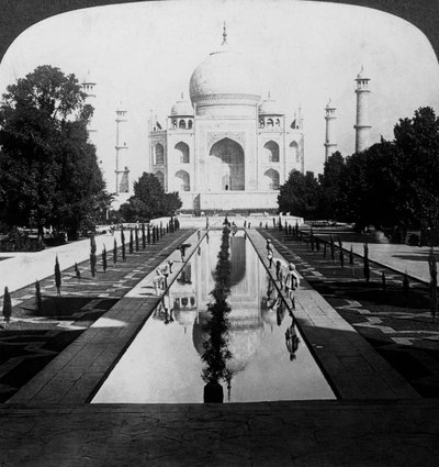 Taj Mahal, Agra, Uttar Pradesh, Indien. av Underwood and Underwood