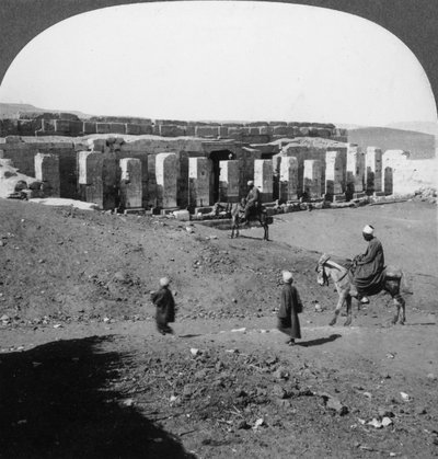 Sethos I-templet, Abydos, Egypten 1905. av Underwood and Underwood