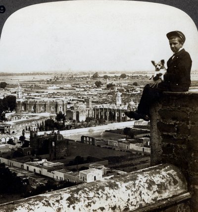 Utsikt över Cholula, Mexiko. av Underwood and Underwood