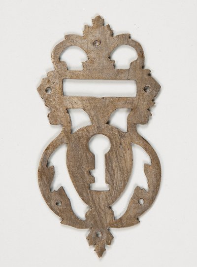Nyckelhålsbricka av Unidentified Maker