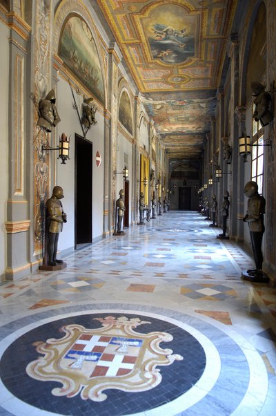 Arkitektur: utsikt över Palace of the Grand Masters of the Order of Malta i Valletta (La Valletta), Malta (foto) av Unknown artist
