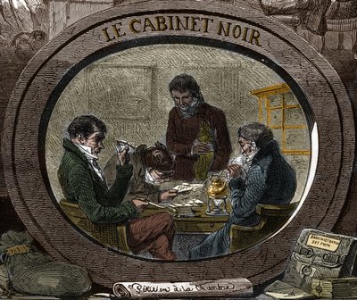 Censur på 1800-talet: Under den gamla regimen kallas tjänsten "Svart kabinett", som ansvarar för att granska privat korrespondens av säkerhetsskäl. Gravyr av 1800-talet. av Unknown artist