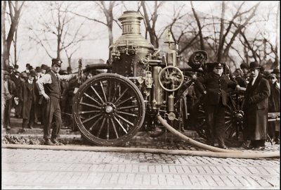 Brandpump från New York Fire Brigade 1909. av Unknown artist