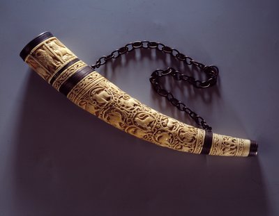 Ivory Oliver monteras på silver. 1050-1100. Paris, Louvren av Unknown artist