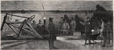 Les egouts de Paris: en "spolbåt"" som används för att rengöra uppsamlingsavloppet - Gravyr från "Le Monde Illustré"" av Unknown artist