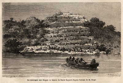 Monkey Mountain, längs Senegalfloden, strax efter Gouinafallen (Mali). Gravyr för att illustrera historien om löjtnant Mages resa i västra Sudan mellan 1863 och 1866, publicerad i "Le tour du monde, nouveau journal des voyages"" under d av Unknown artist