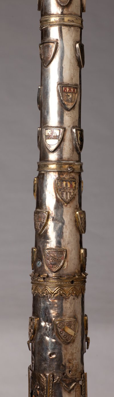 Ljusstake (?), silversmide, detalj av Unknown artist