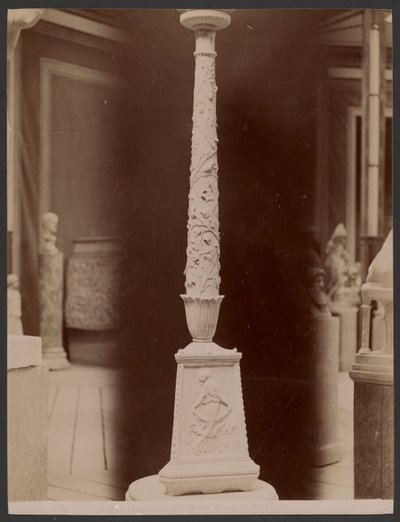 Kandelaber i Campidoglio-museet i Rom av Unknown artist