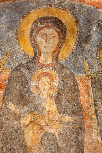 Madonna med barn mellan ärkeänglarna, detalj av Unknown artist