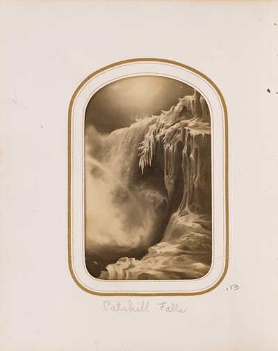 [Målning av ett fruset vattenfall] av Unknown artist