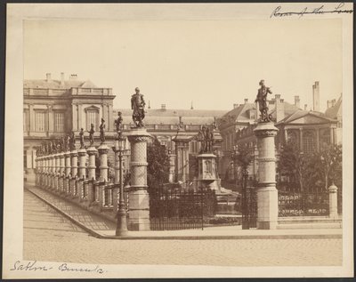 [Petit Sablon-torget, Bryssel] av Unknown artist