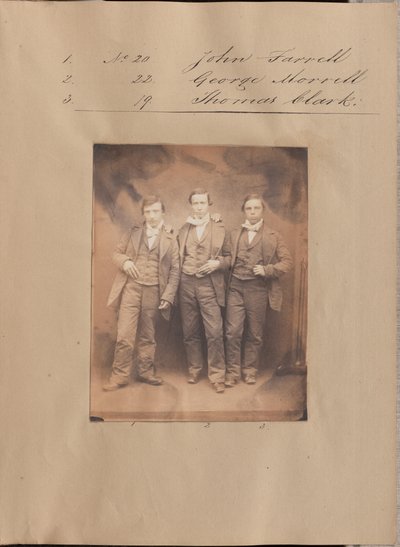 [Porträtt av John Farrell, George Morrell och Thomas Clark] av Unknown artist