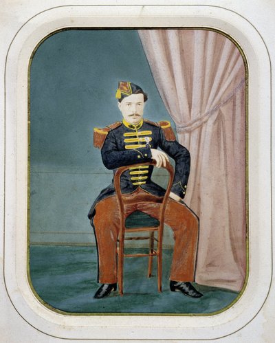 Porträtt av en soldat. Anonymt färgfotografi, cirka 1880. av Unknown artist