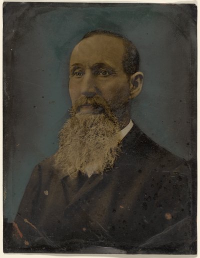 [Porträtt av skäggig man] av Unknown artist