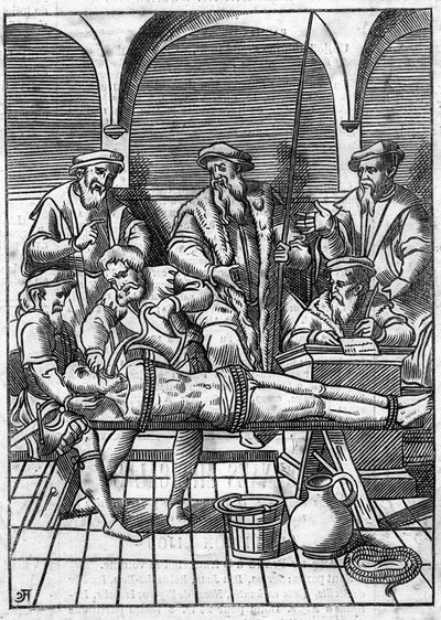 Tortyr under medeltiden: frågan om vatten. Knyt med snören, vatten hälls på en trasa som trycks till botten av hans hals. Gravyr från 1700-talet efter en gravyr från medeltiden. av Unknown artist
