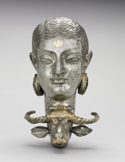 Kvinna och vattenbuffel Rhyton av Unknown artist