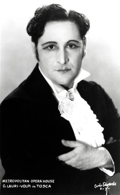 Giacomo Lauri-Volpi i "Tosca" - på Metropolitan Opera House, New York av Unknown photographer