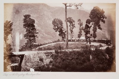 Slinga på Darjeeling Himalayan Line, ca 1885 (sepiafoto) av Unknown photographer
