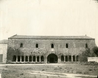 Palazzo della Ragione, Pomposa abbey, Emilia-Romagna, Italia, ca 1890swed av Unknown photographer