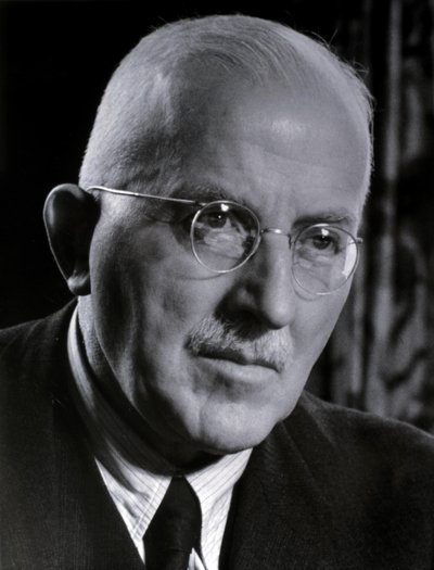 Porträtt av Hermann Staudinger (foto) av Unknown photographer