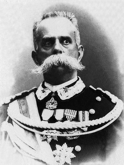 Porträtt av Humbert I (1844-1900), kung av Italien från 1878 till 1900, han mördades av anarkisten Bresci. av Unknown photographer