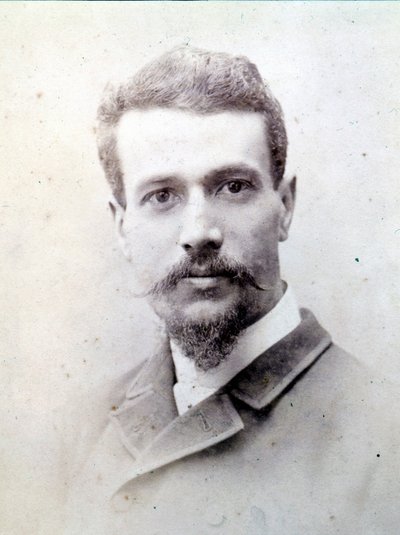 Porträtt av Savorgnan de Brazza (1852 - 1905). av Unknown photographer