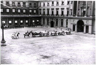 Drottning Victoria lämnar Buckingham Palace, Diamond Jubilee, 22 juni 1897 (s/v foto) av Unknown photographer