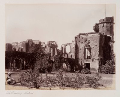 The Residency Lucknow, ca 1885 (sepiafoto) av Unknown photographer