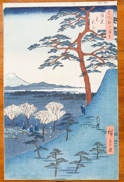 Utsikt från Meguro mot det verkliga Fuji-berget - Meguro Moto-Fuji, plansch 25 ur serien: Hundra berömda vyer över Edo / Meisho Edo hyakkei av Utagawa Hiroshige