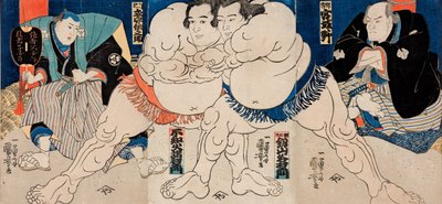Sumo-brottarna Shiranui Dakuemon (mitten till vänster), Tsurugizan Taniemon (mitten till höger) tillsammans med domaren Shikimori Inosuke och den sittande domaren (till vänster), samt den äldre (pensionerade) brottaren Miyagino (till höger) av Utagawa Kuniyoshi