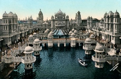 Court of Honour, Imperial International Exhibition, London, 1909. av Valentine and Sons Ltd