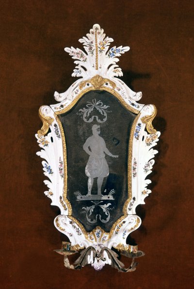 Venetiansk väggljuskrona i keramik och Murano-spegel. 1700-talet. Venedig, Ca 