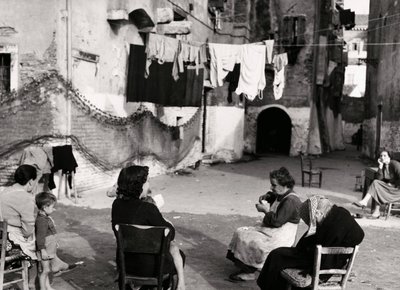 Gatan i Chioggia (svartvitt foto) av Vincenzo Balocchi