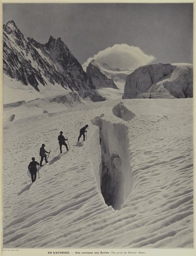 I Dauphine-regionen i de franska alperna: en spricka på glaciären Blanc på Barre des Ecrins av Vittorio Sella