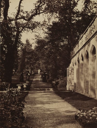 Orangeri och blomsterträdgård i Singleton, Glamorganshire av W. Graham Vivian