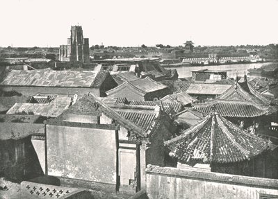 Allmän vy som visar ruinerna av katedralen, Tien-Tsin, Kina, 1895. av W and S Ltd