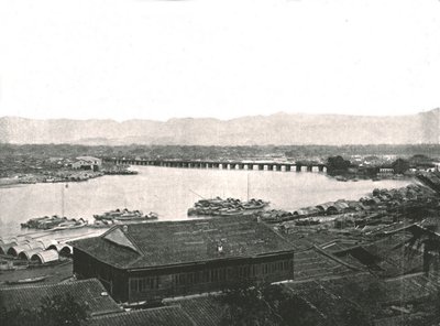 The River Min and the Great Bridge, Foochow, Kina, 1895. av W and S Ltd