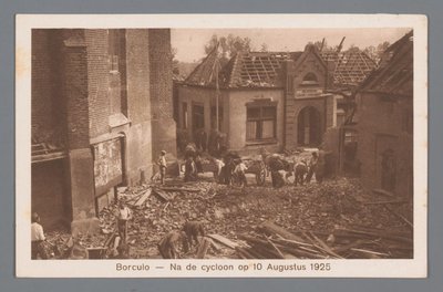 Borculo -- Efter cyklonen den 10 augusti 1925 av Weenenk and Snel