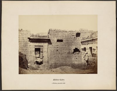 Medinet-Habou, a Thebes, premiär cour av Wilhelm Hammerschmidt