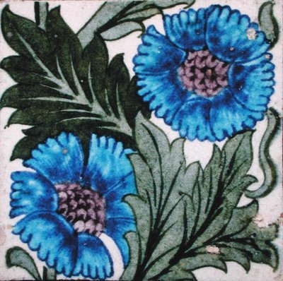 Kakel med blommönster (keramik) av William de Morgan