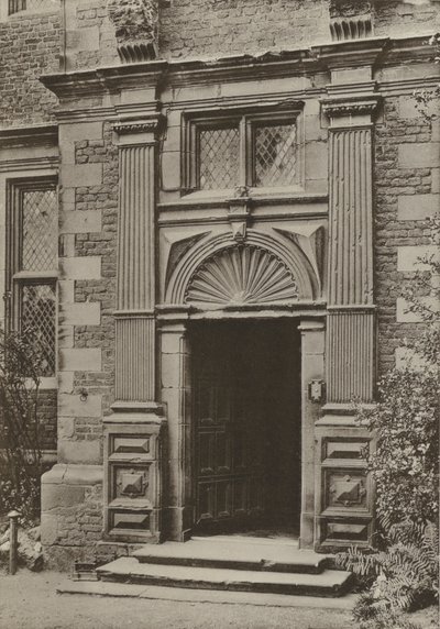 Doorway, Aston Hall, Warwickshire (s/v foto) av William Galsworthy Davie