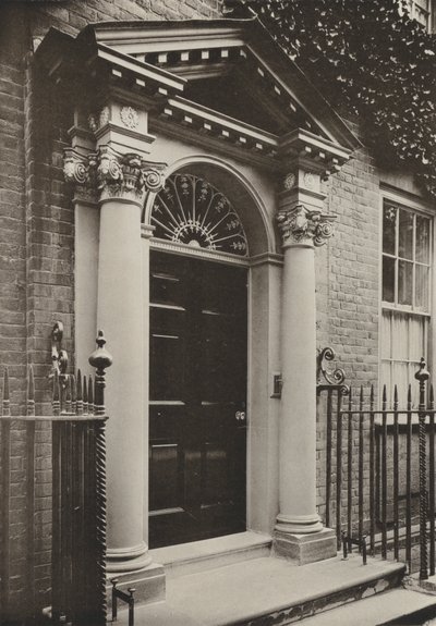 Doorway, Redhill Road, Reigate, Surrey (s/v foto) av William Galsworthy Davie