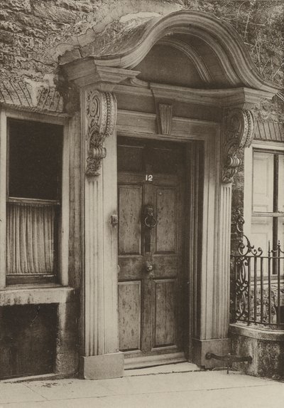 Doorway, Stamford, Northants (s/v foto) av William Galsworthy Davie