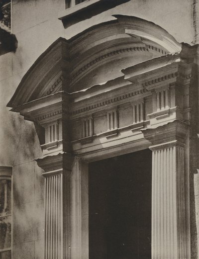 Doorway, The Conservative Club, Lewisham (s/v foto) av William Galsworthy Davie