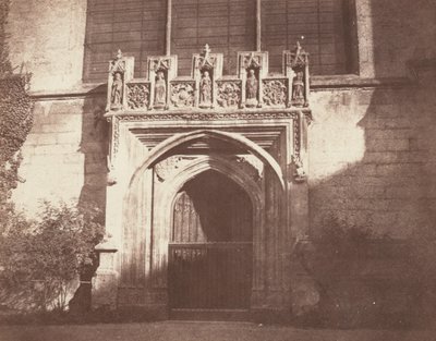 En gammal dörr, Magdalen College, Oxford,1843 (foto) av William Henry Fox Talbot