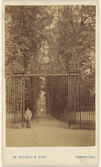Trinity Cole Avenue av William Nichols and Sons
