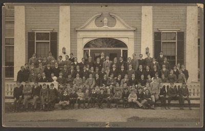 Pomfret-skolan, 1904 av Willis G.C. Kimball