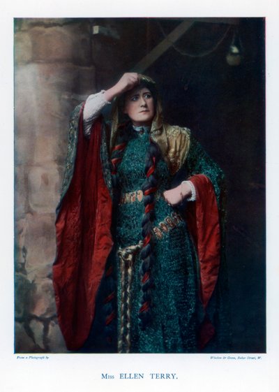 Dame Ellen Terry, engelsk scenskådespelerska, 1901. av Window and Grove