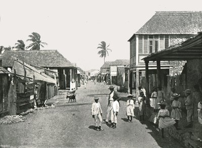 Gatubild i Port Royal, Jamaica, 1895. av York and Son