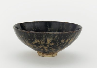Teskål, Jiangxi-provinsen, slutet av 1200-talet och slutet av 1300-talet (keramik) av Yuan Dynasty Chinese School